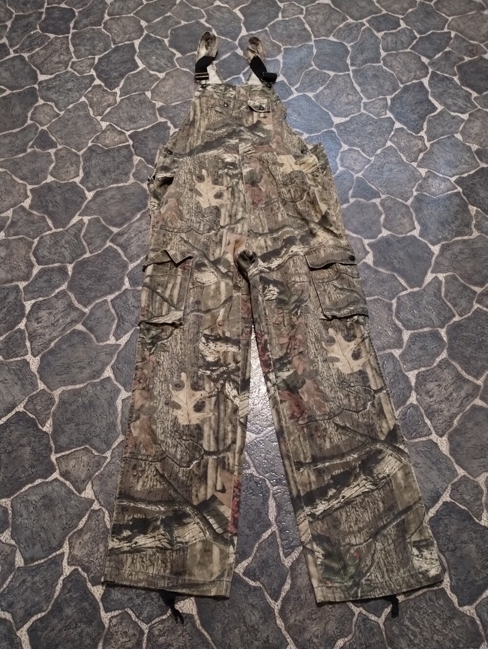 Mossy Oak Break up Infinity Real Tree Camo Hunting Overalls size M VINTAGE